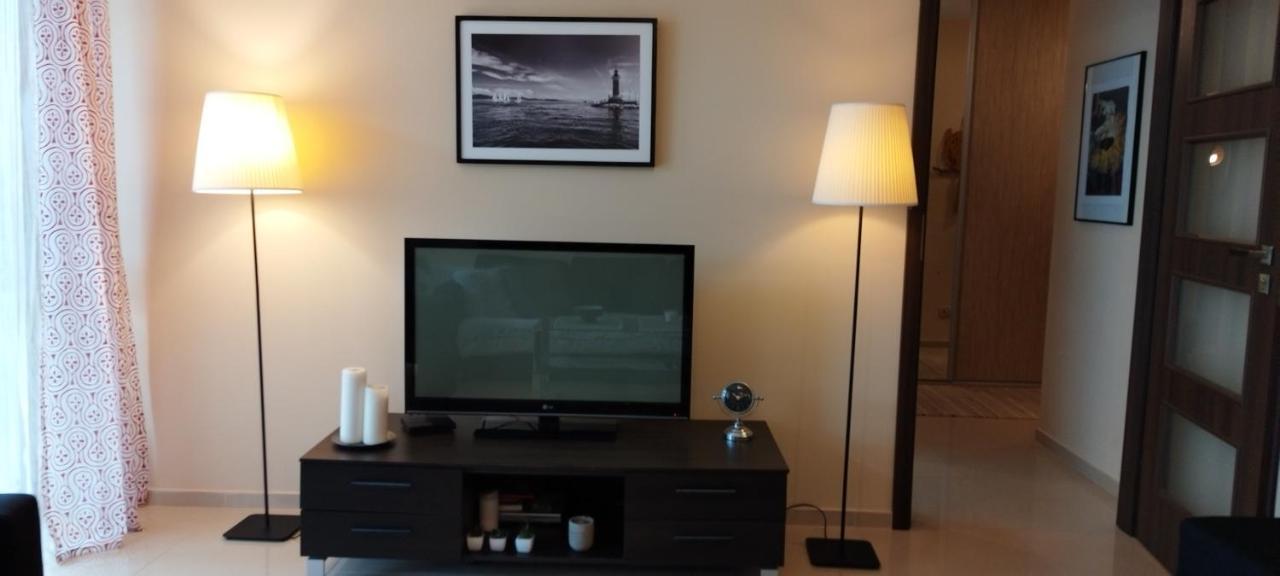 Apartament Amber Z Duzym Tarasem Apartment Kolobrzeg Luaran gambar