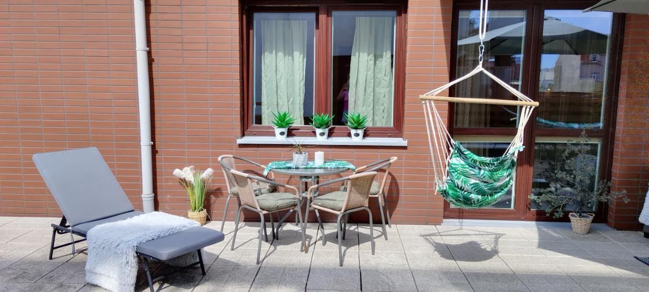 Apartament Amber Z Duzym Tarasem Apartment Kolobrzeg Luaran gambar