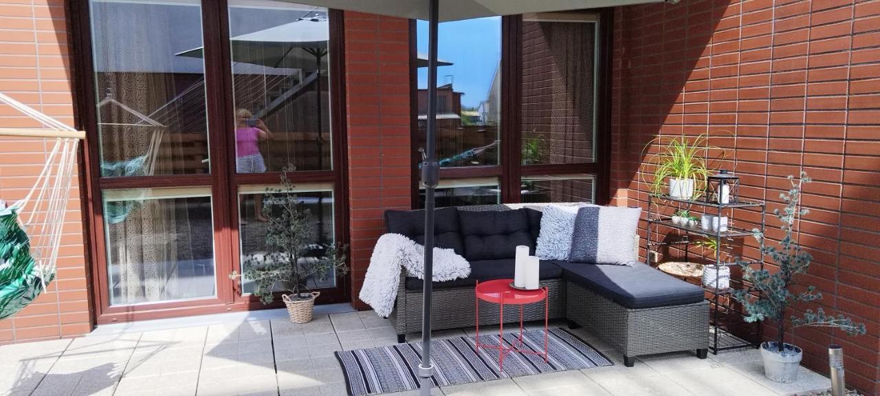 Apartament Amber Z Duzym Tarasem Apartment Kolobrzeg Luaran gambar