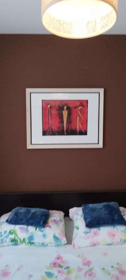 Apartament Amber Z Duzym Tarasem Apartment Kolobrzeg Luaran gambar