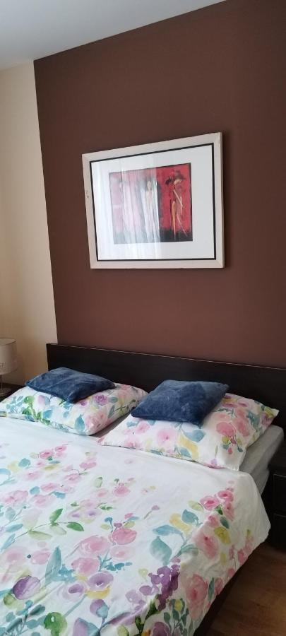 Apartament Amber Z Duzym Tarasem Apartment Kolobrzeg Luaran gambar
